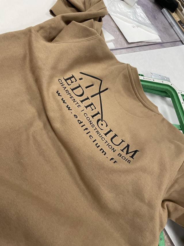 Marquage textile — Edificium : flocage tshirt charpente construction bois