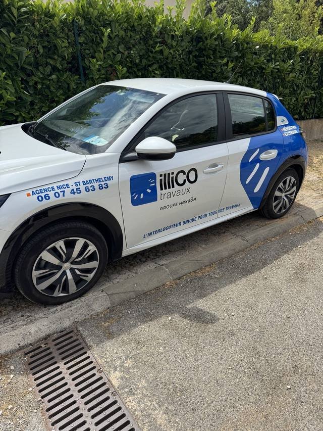 Marquage véhicule — illiCO travaux : covering voiture societe renovation extension