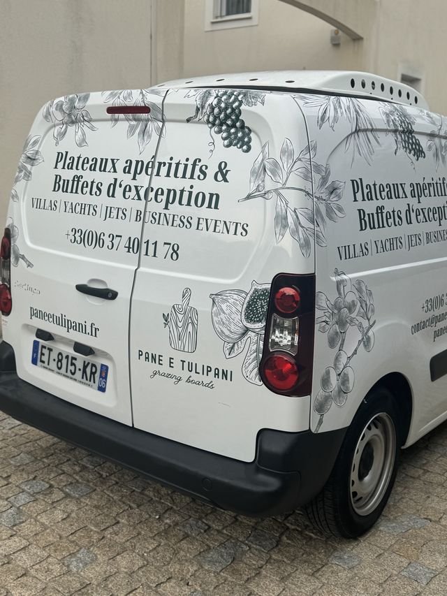 Marquage véhicule — Pane e Tulipani : camionnette covering integral